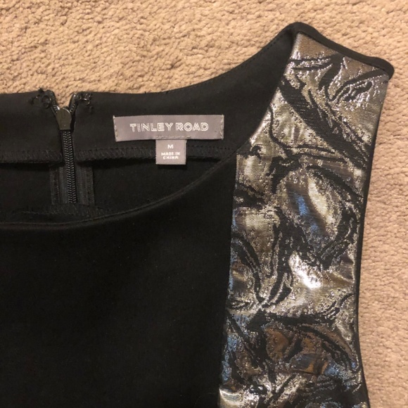 Tinley Road Cocktail Dress - Picture 2 of 4